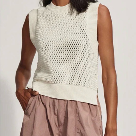 Varley Randal zip size small - Picture 2 of 2